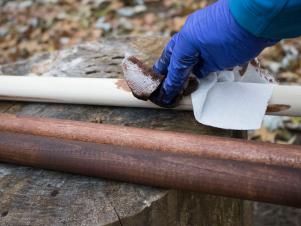 How to Make Outdoor Reindeer From Logs How to Make Outdoor Reindeer From Logs