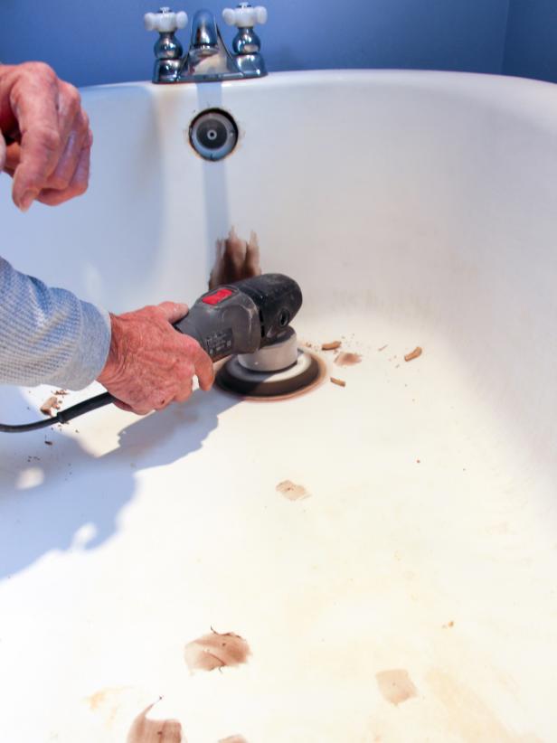 Scrub A Dub! Here’s How to Refinish Your Tub! Easy Home Projects, DIY Home, DIY Home Improvements, DIY Bathroom Remodel, Bathroom Remodel On a Budget, DIY Home Improvement