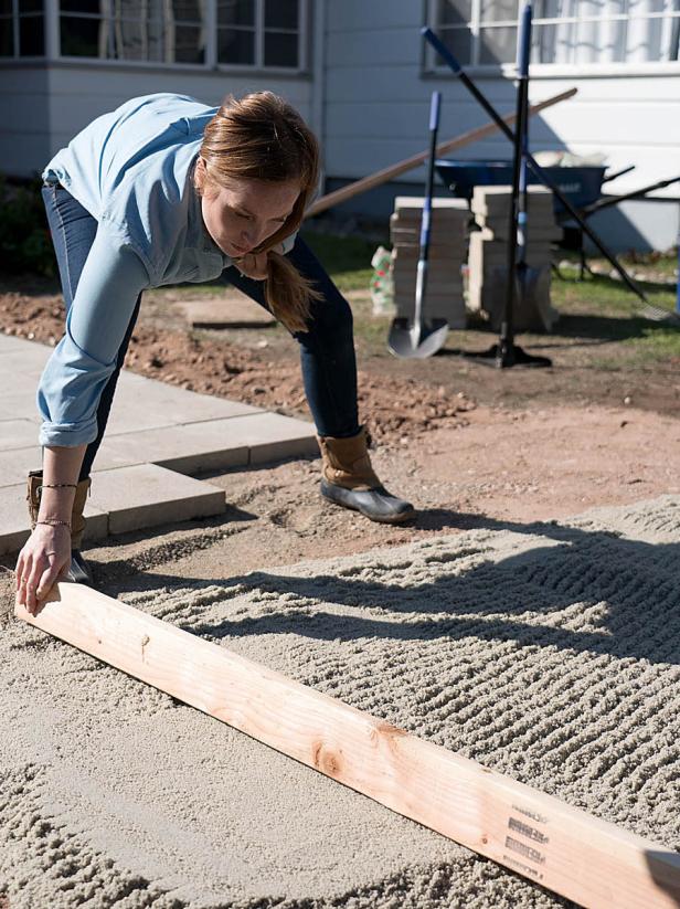 Mina Starsiak of Good Bones partners with Lowes. Not to be used for alternative clients/purposes.