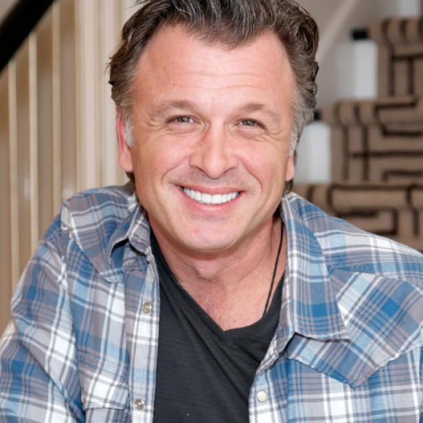 Stephen Fanuka Bio Stephen Fanuka Diy