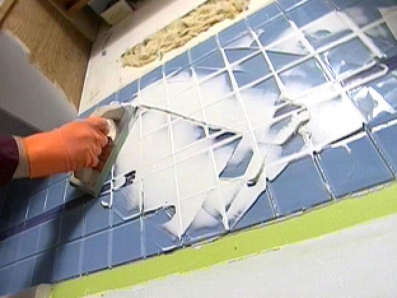 Installing A Glass Tile Backsplash In A Kitchen How Tos Diy