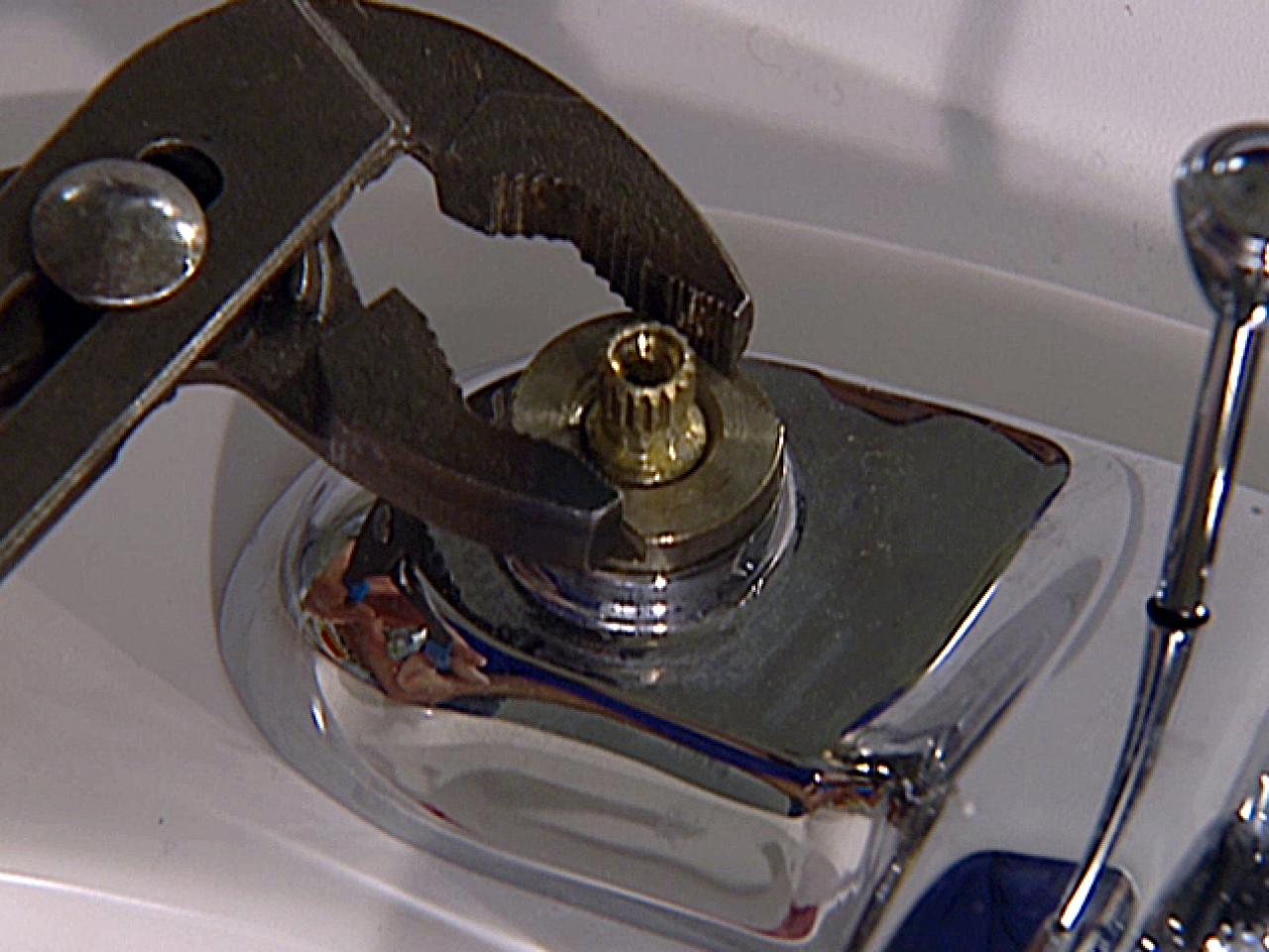 How To Repair A Compression Faucet How Tos DIY