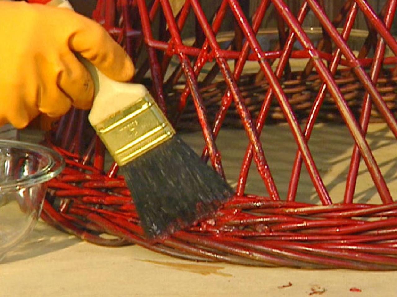 How to Remove Paint from Metal and Wicker howtos DIY