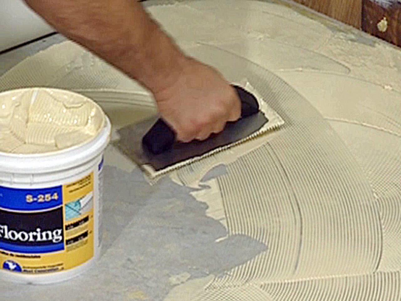 How To Remove And Add Vinyl Flooring, How To Re Glue Vinyl Flooring