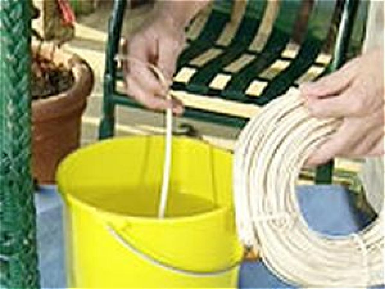 How to Repair Wicker Furniture howtos DIY