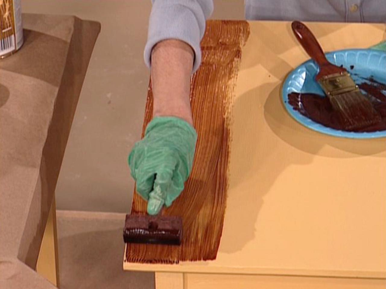 How To Paint A Faux Wood Grain How Tos Diy