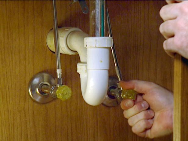 How To Install A Single Handle Kitchen Faucet How Tos Diy