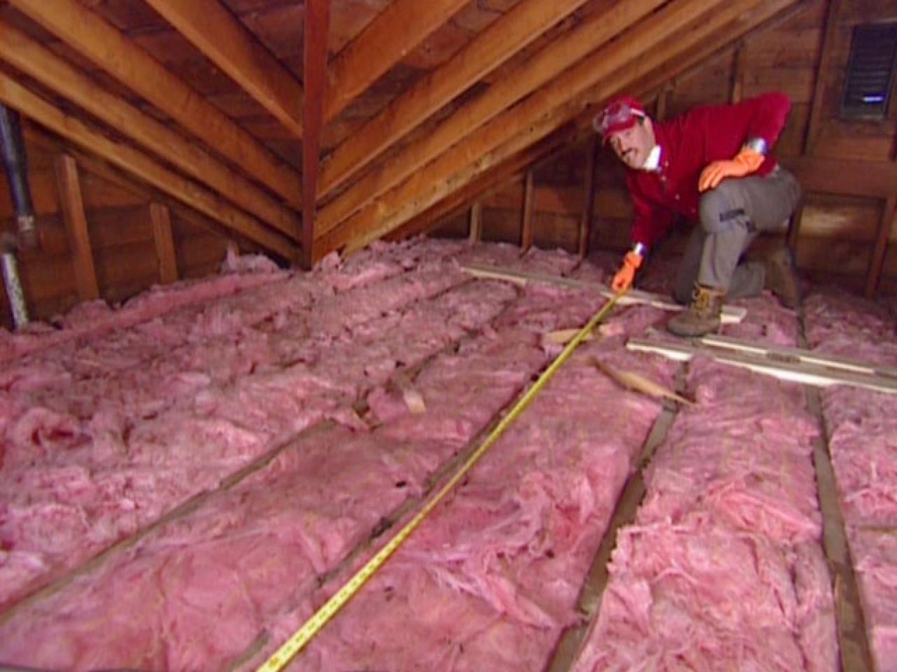 How To Install Insulation In The Attic Ceiling - Image ...