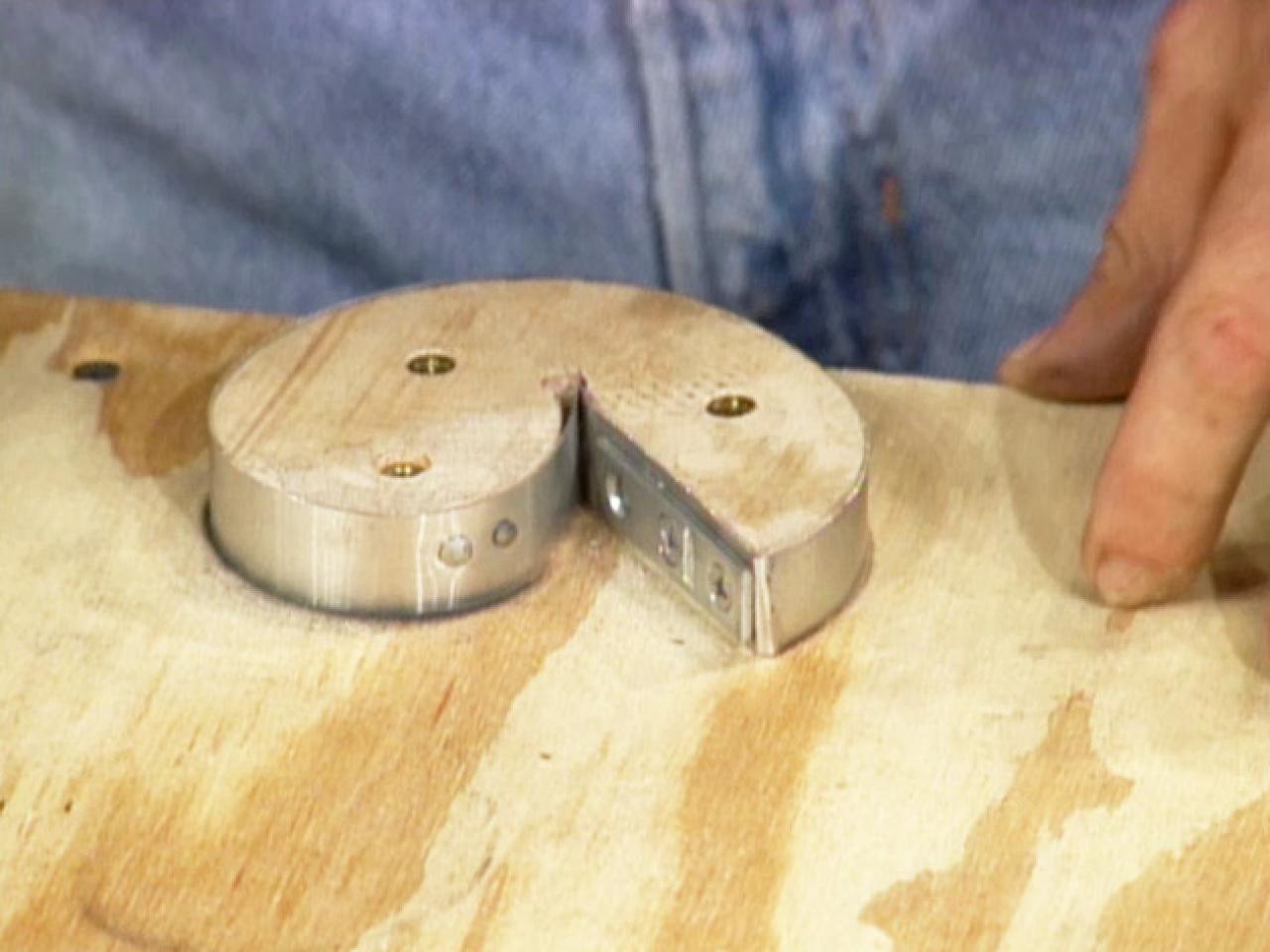 How to Bend Metal With a Jig how-tos DIY