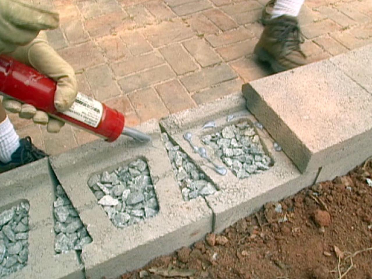 How To Build A Block Retaining Wall, Cement Landscaping Blocks