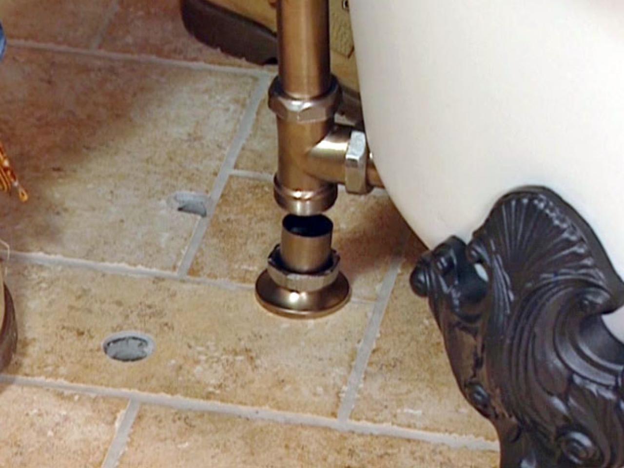 Install Plumbing For A Claw Foot Tub, How To Cut Bathtub Drain