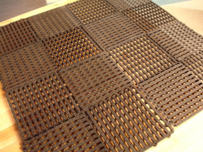 rubber mesh material is flexible