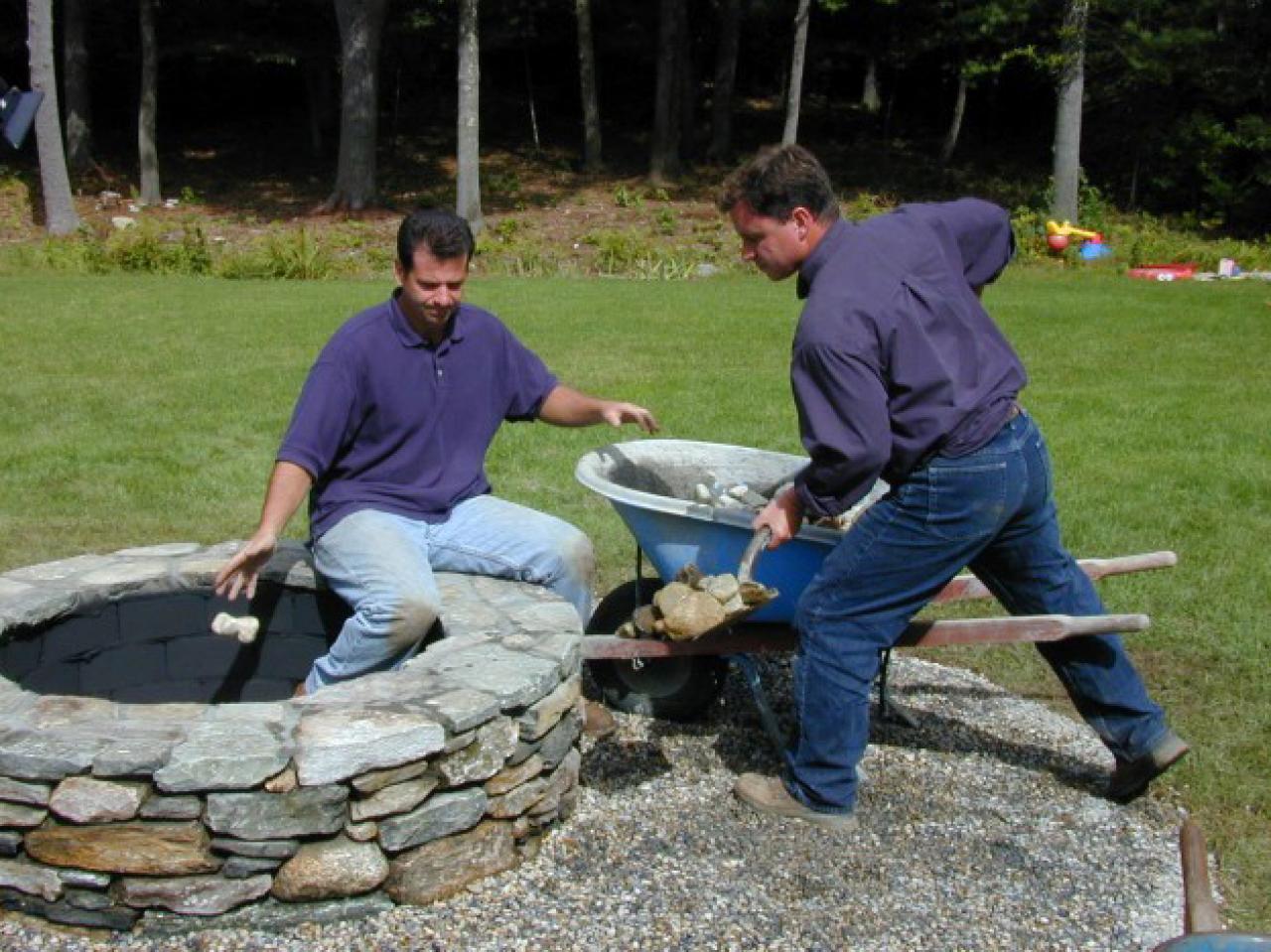 How To Set Capstones For A Fire Pit, Making A Fire Pit With Rocks