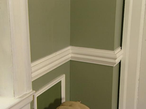 Decorative Chair Rail Molding : Everything To Know About Custom Trim Molding Can It Increase The Value Of Your Home / Oblong and gray hued bores add a rustic texture.