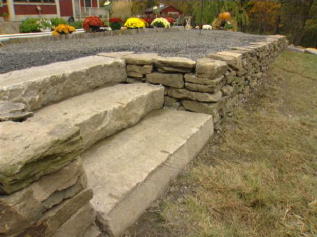 How To Build A Dry Stack Stone Retaining Wall Tos Diy - Build Curved Timber Retaining Wall
