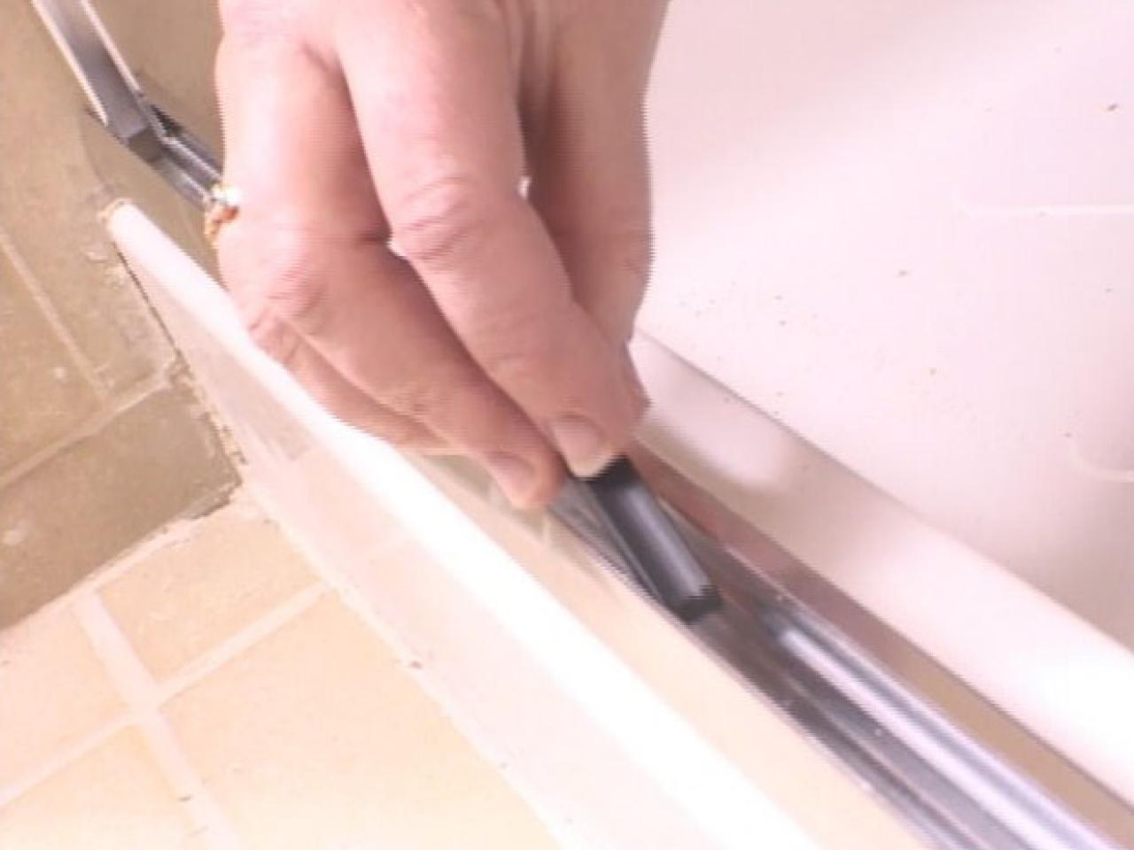 Installing a Glass Shower Door howtos DIY