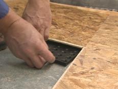 How To Level A Floor Tos Diy, How To Level Concrete Floor Before Installing Hardwood