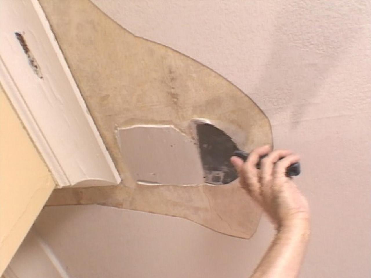 How To Repair A Ceiling How Tos Diy