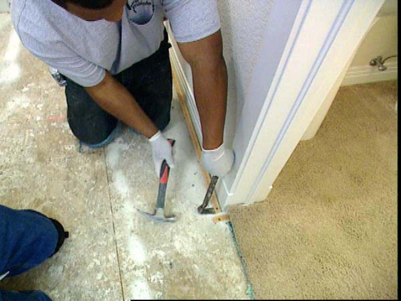 How To Install Tile Flooring Tos, Replacing Floor Tile