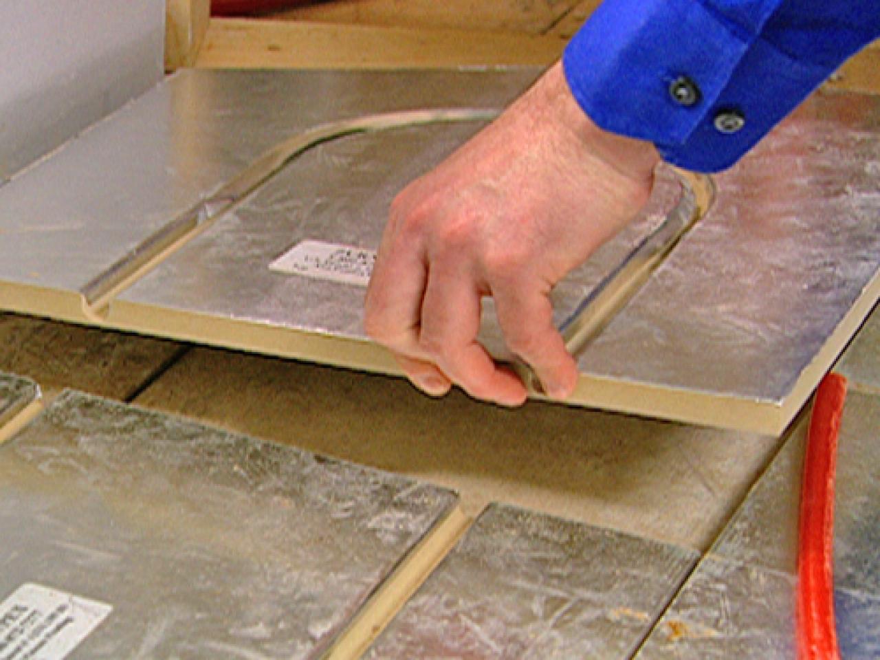 How To Install A Radiant Heat System Underneath Flooring How Tos Diy