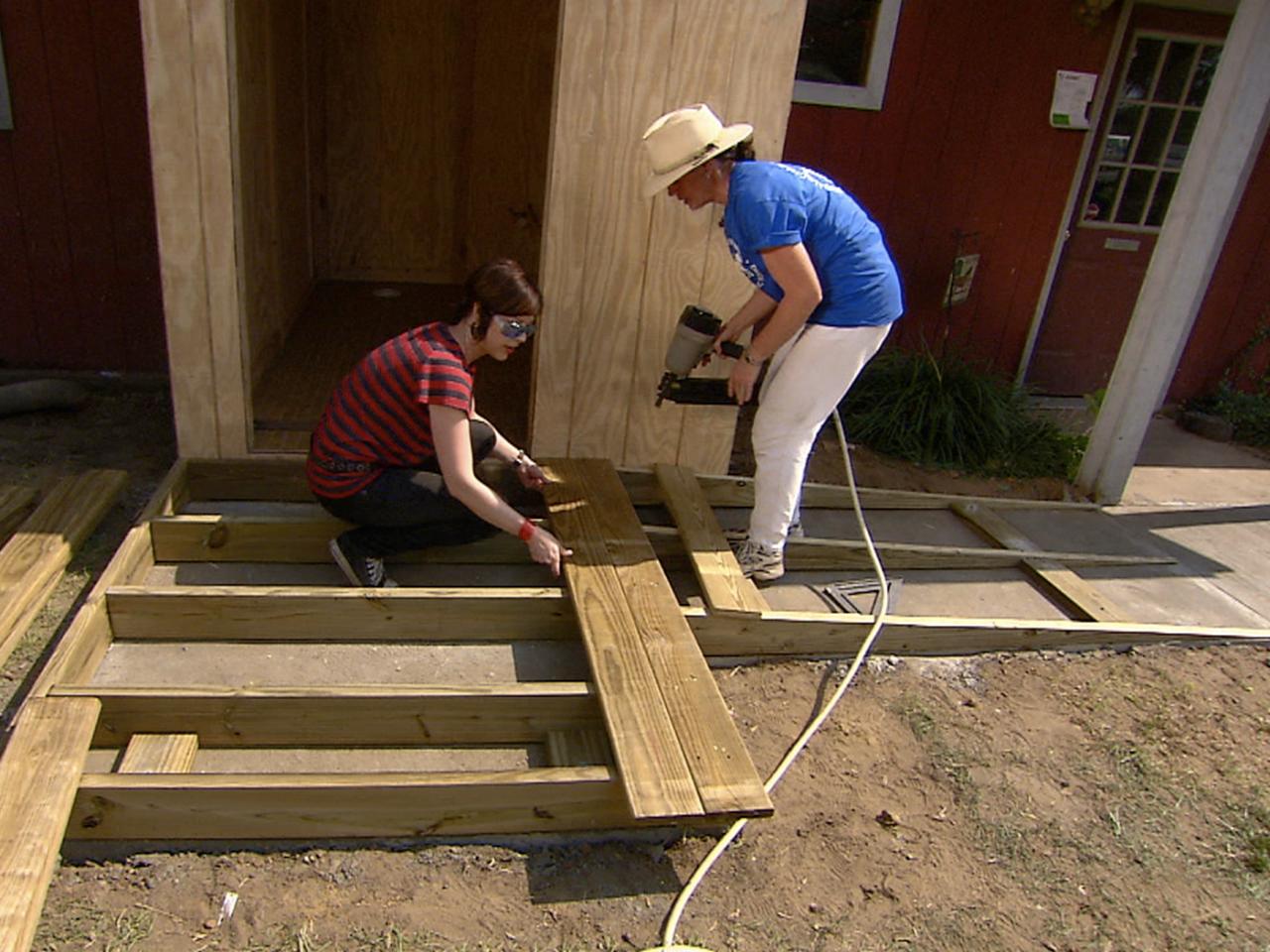 Build A Handicap Ramp And Landing, How To Build A Wheelchair Ramp For Doorway