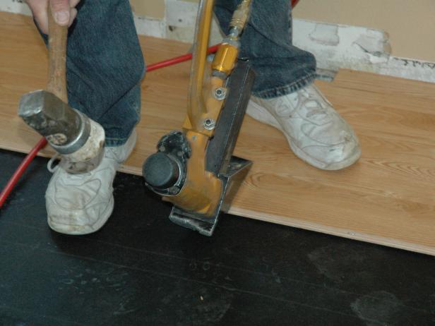 Installing Hardwood Floors How Tos Diy, Gew Hardwood Flooring