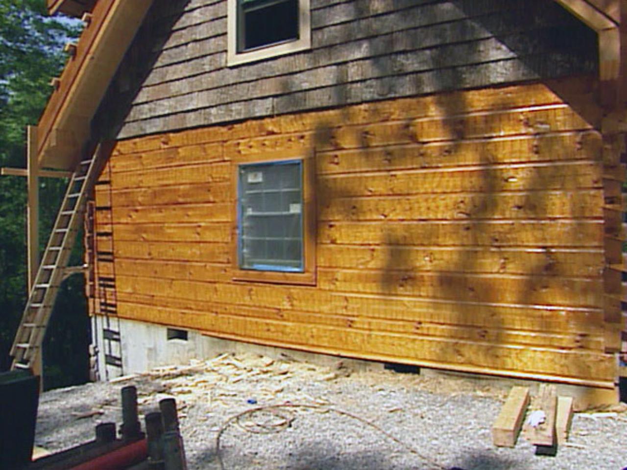 A Quick Guide To Sealing Cedar Siding Tiny House Exterior Engineered Wood Siding Wood Siding