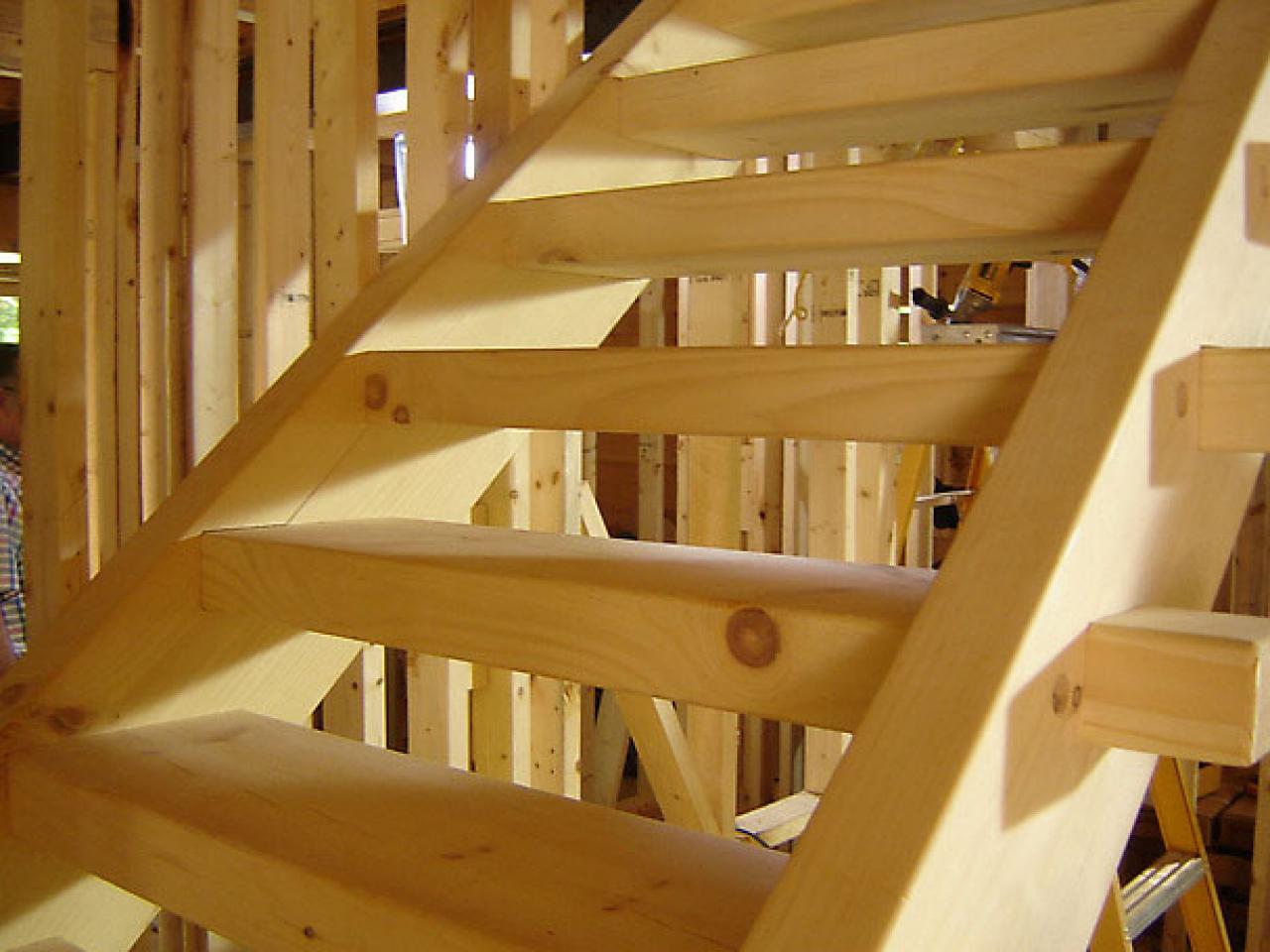 How to Assemble and Install a Staircase how-tos DIY