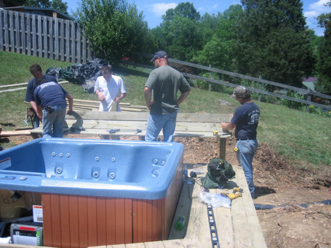 How To Install A Hot Tub Deck Bench How Tos Diy