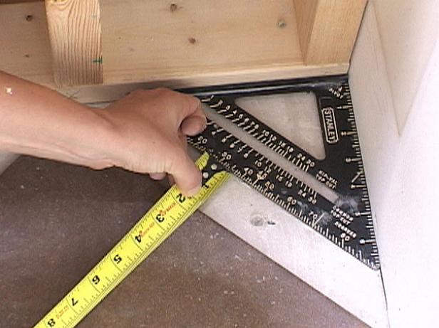 How To Install Diagonal Floor Tile How Tos Diy