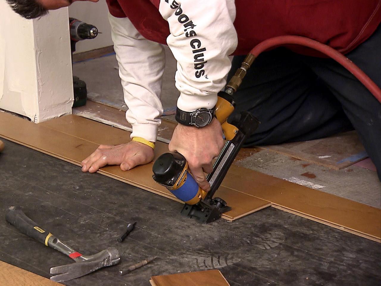 Install An Engineered Hardwood Floor, Best Way To Install Engineered Hardwood Flooring On Concrete Slab