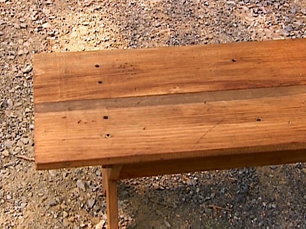 How To Build A Distressed Finish Bench How Tos Diy