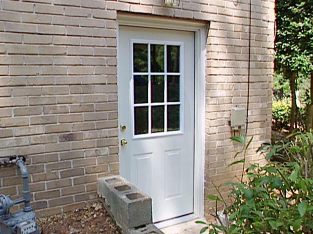How To Install A Pre Hung Exterior Door How Tos Diy