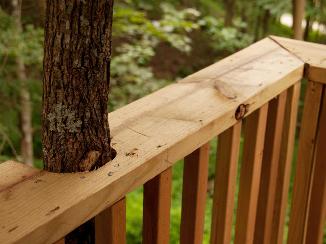 Treehouse Railing | DIY