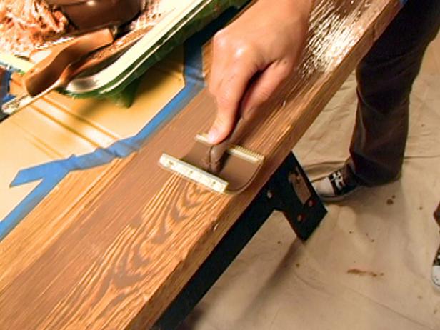 How To Paint A Faux Wood Grain How Tos DIY   1420603808732 