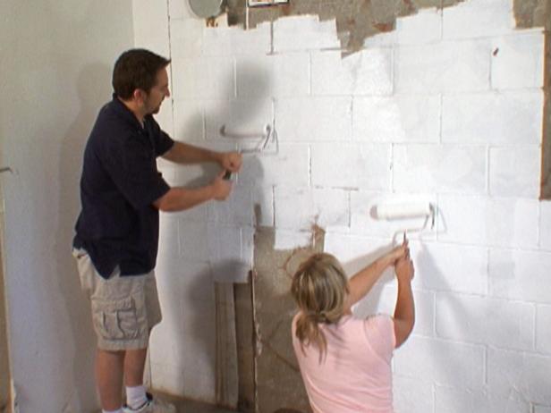How To Waterproof A Cinderblock Wall Tos Diy - Best Way To Paint Basement Cinder Block Walls