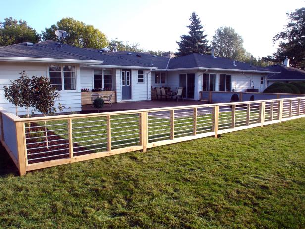 Modern Style Sheet Metal Fence, How To Frame Corrugated Metal Fence