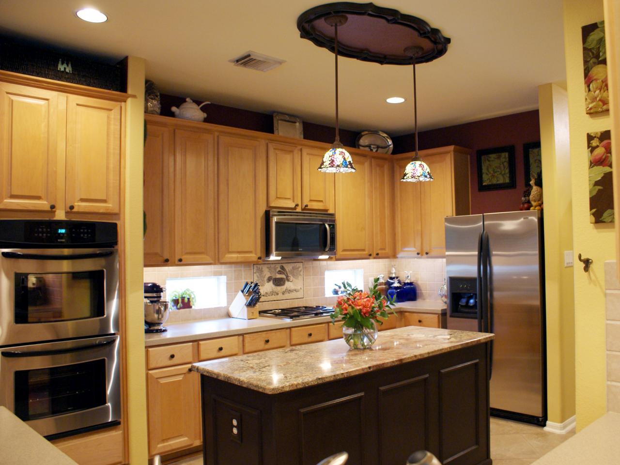 Cabinets Should You Replace Or Reface, Refurbished Kitchen Cabinet Doors Ideas