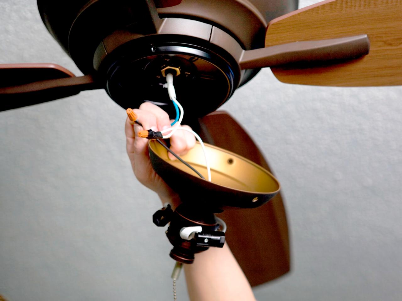 How To Replace A Light Fixture With A Ceiling Fan How Tos