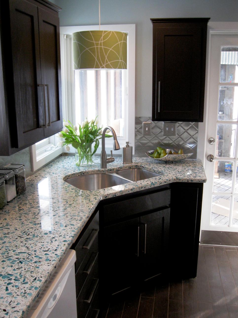 Budget Friendly Before And After Kitchen Makeovers DIY Budget Friendly Before And After Kitchen Makeovers DIY