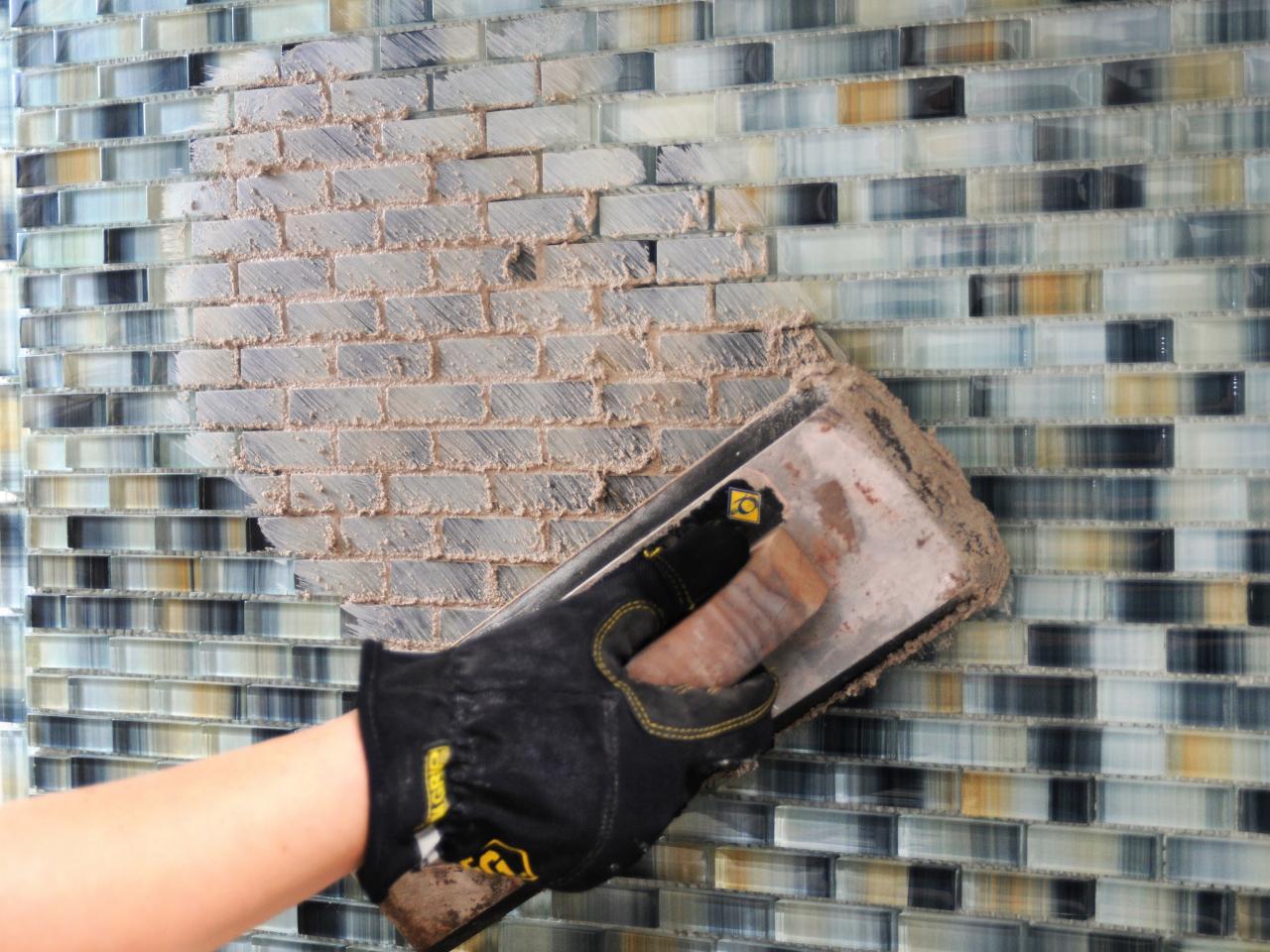 How To Install A Mosaic Tile Backsplash Today S Homeowner