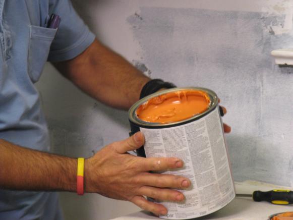 Choosing The Right Type Of Paint For All Types Of Materials