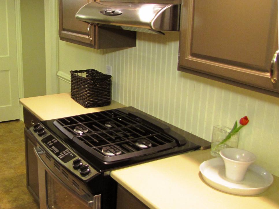 Kitchen Backsplash Tile Can Be Inexpensive And Easy To Install