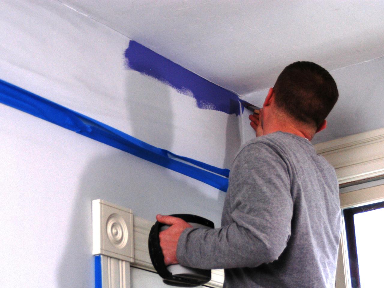 Paint brush for ceiling edges types
