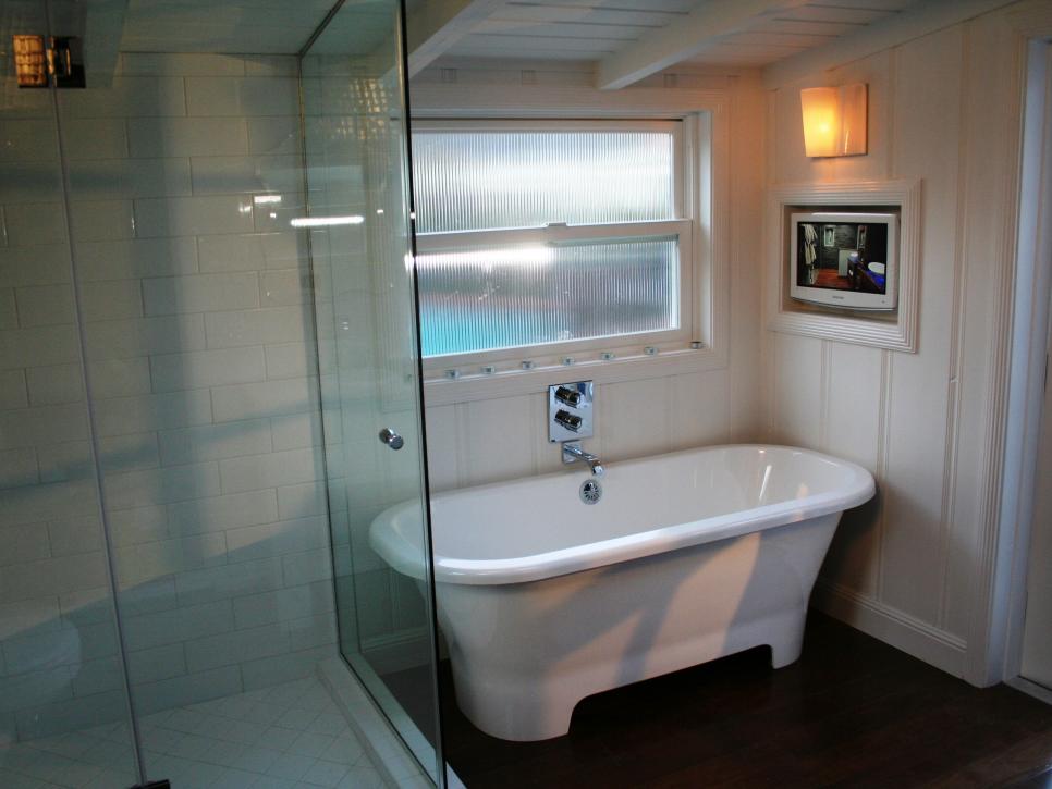 amazing tubs and showers seen on bath crashers | diy