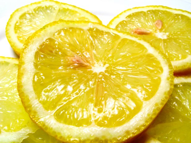lemon slices can be used in a baking soda homemade drain cleaner
