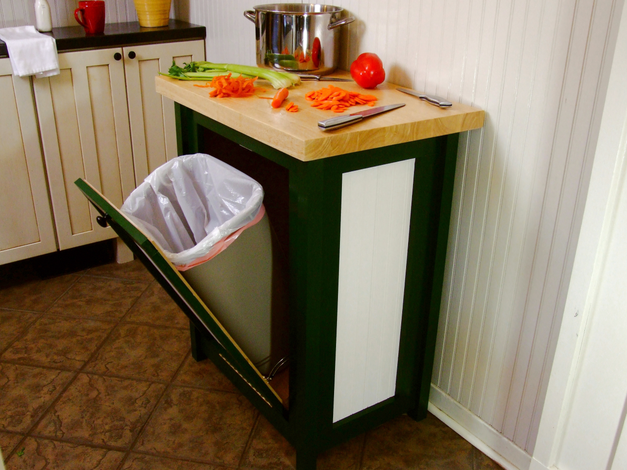 How To Build A Trash Bin With A Butcher Block Countertop How Tos