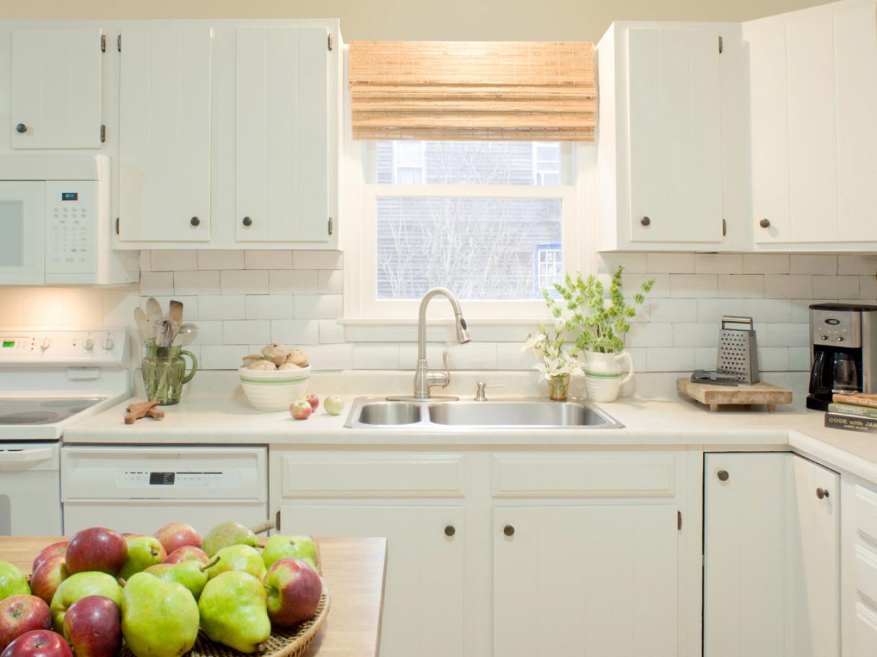 Four Easy To Clean Non-Tile Kitchen Backsplash Ideas — Degnan  Design-Build-Remodel