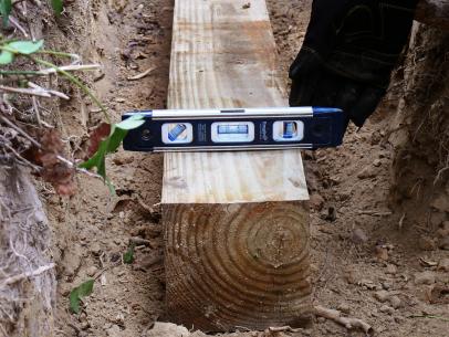 Building A Timber Retaining Wall How Tos Diy - Retaining Wall Deadman Length