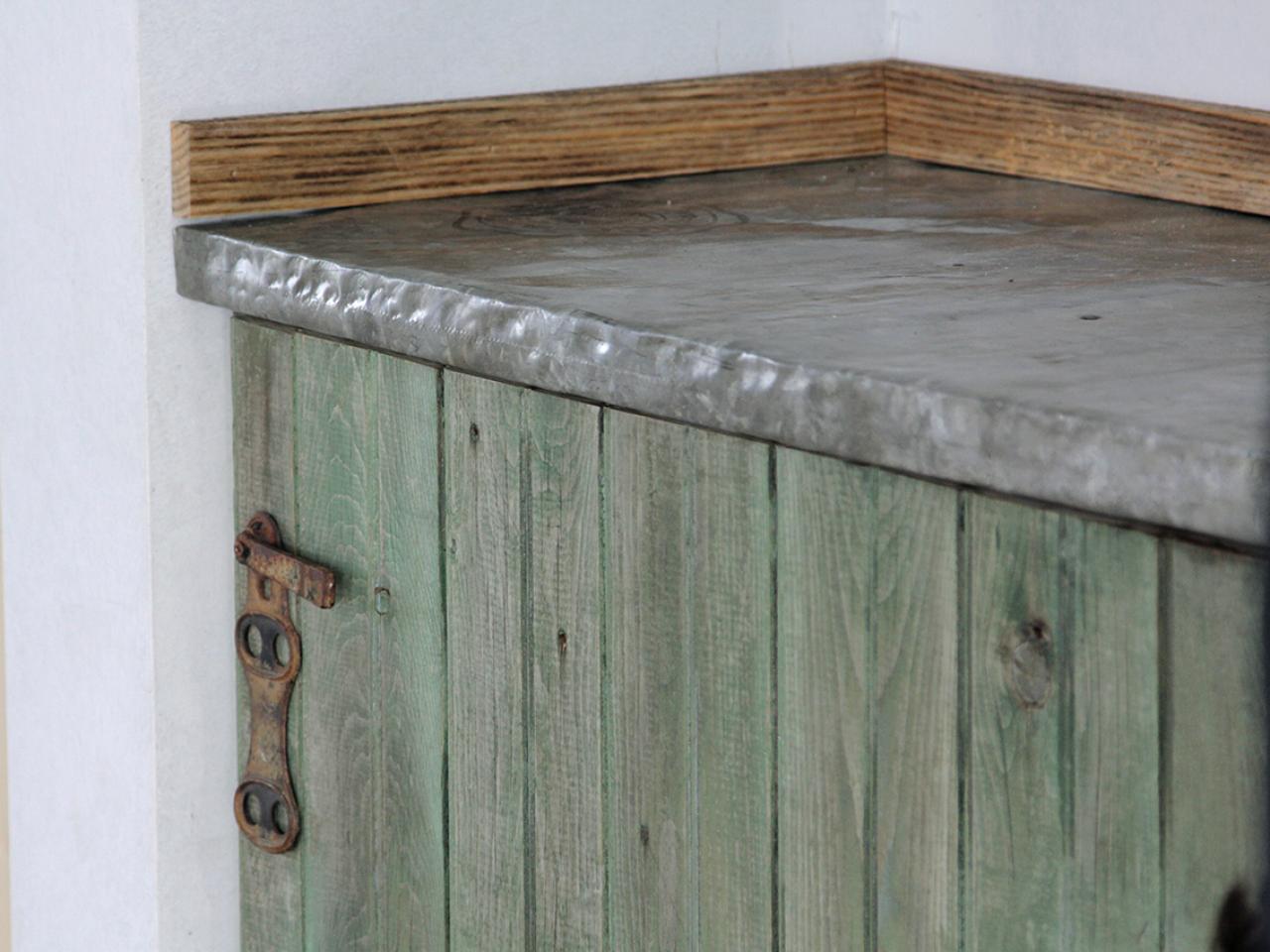 How To Build A Rustic Dry Bar How Tos Diy